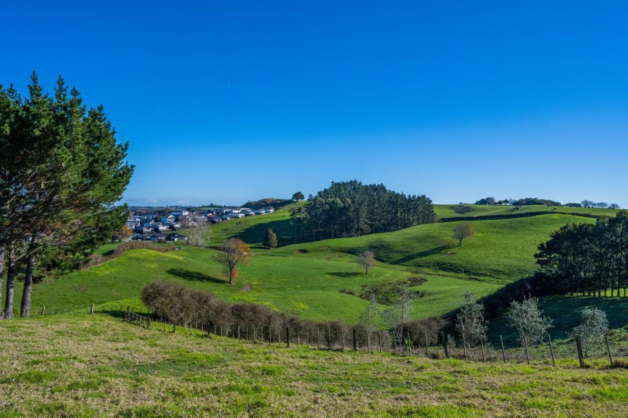 Cosy Farm Cottage In Pukekohe Close To Town Centre Exterior photo